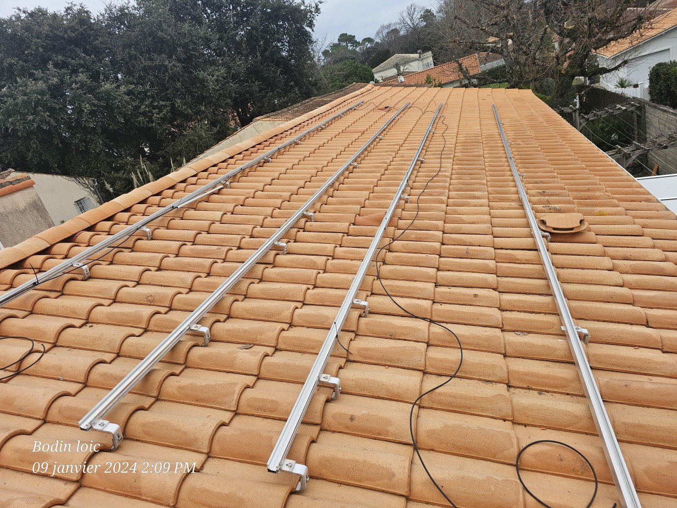pose panneaux solaires photovoltaïques électricien Royan Saintes Saujon Loïc Bodin